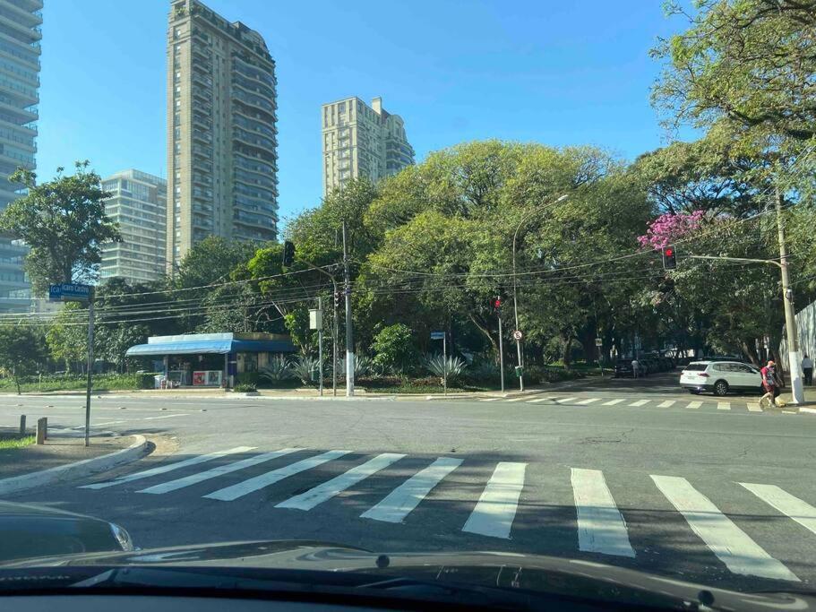 Flat Completo - - Ibirapuera-sao Paulo * São Paulo